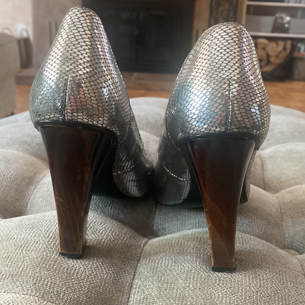 7FAM Heels - Picture 5 of 5